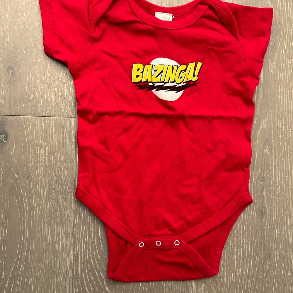 Cute “Big Bang Theory” Bezinga! Onesie
Great condition